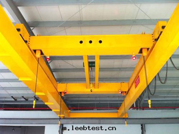 橋(qiáo)式起(qǐ)重(zhòng)機(jī)