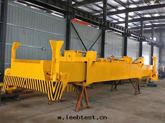 集裝(zhuāng)箱吊具